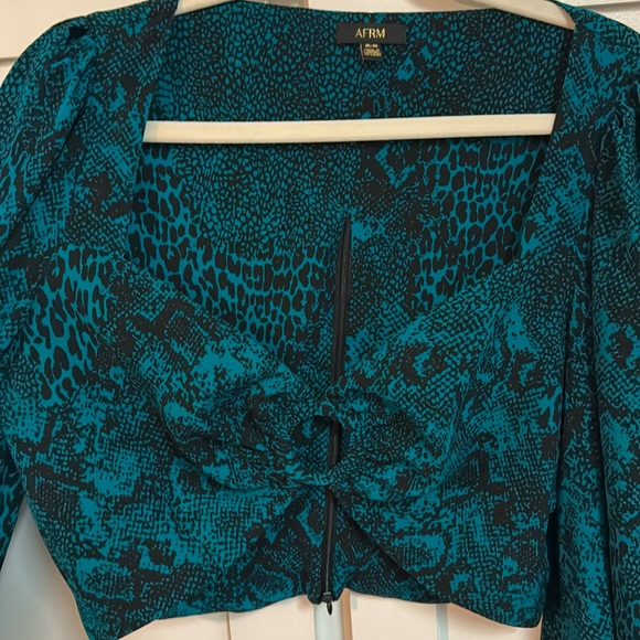 Light used AFRM top, size M, snake print. - Picture 4 of 6